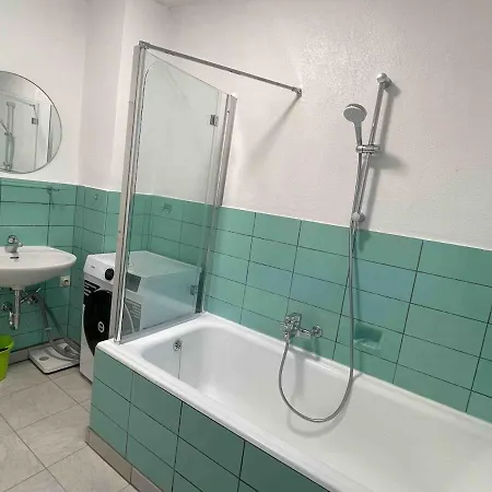 Sad902 Grosse Monteurwohnung Uebergangswohnung Daire *