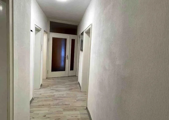 Sad902 Grosse Monteurwohnung Uebergangswohnung Appartement Schwandorf in Bayern
